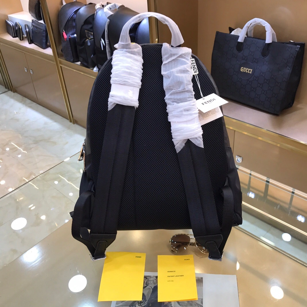 Fendi AAA Man Backpacks Elegant 2743