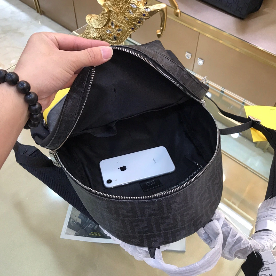Fendi AAA Man Backpacks Elegant 2743