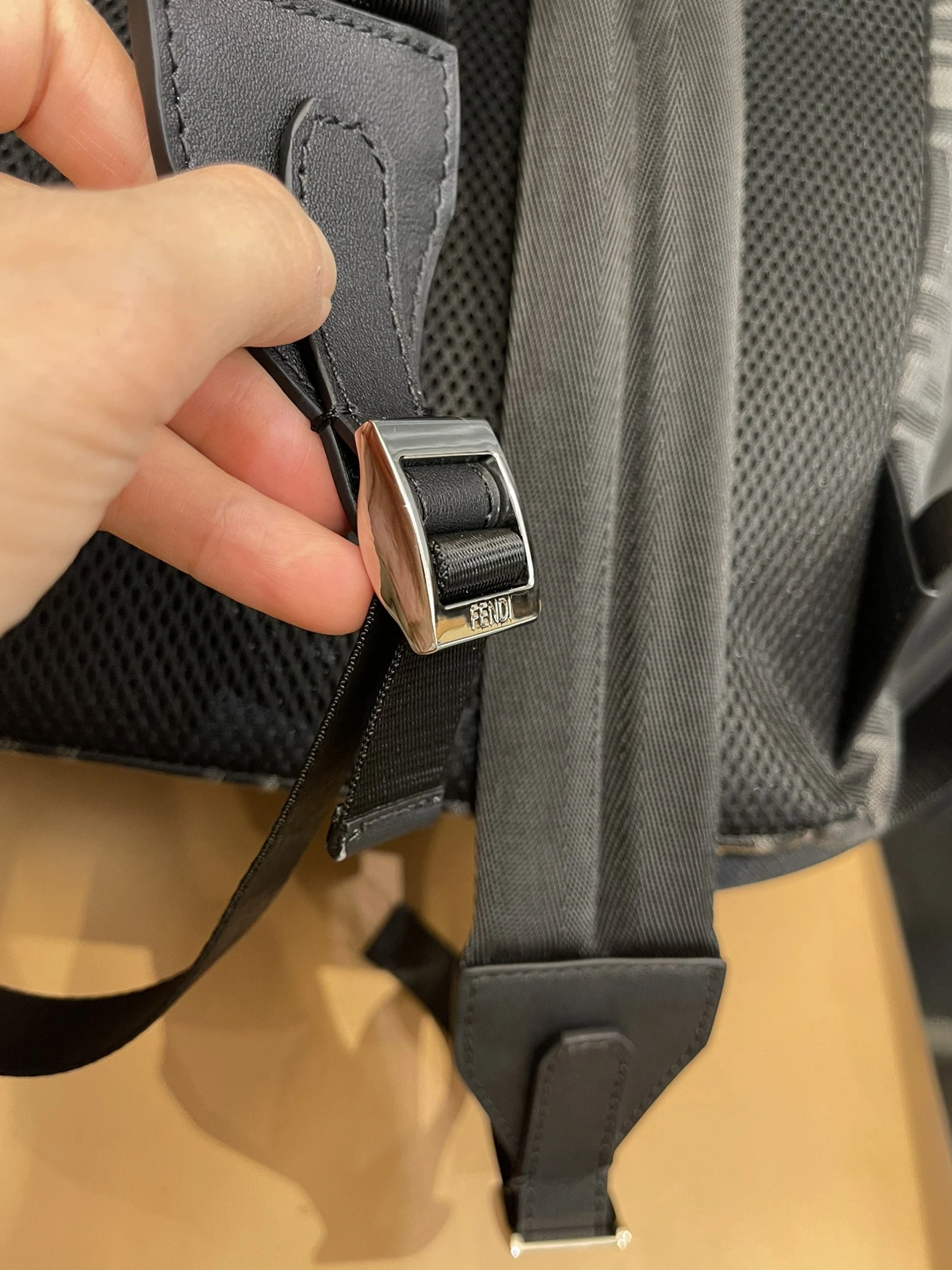Fendi AAA Man Backpacks Reliable 2622