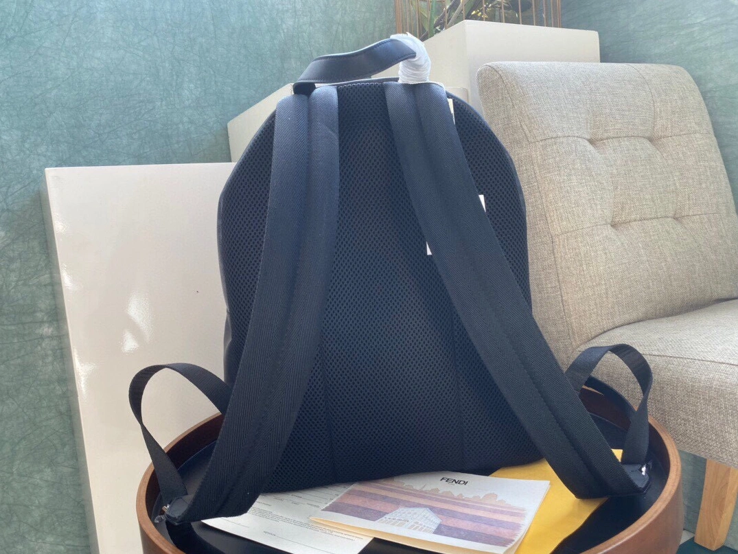 Fendi AAA Man Backpacks Soft 5465