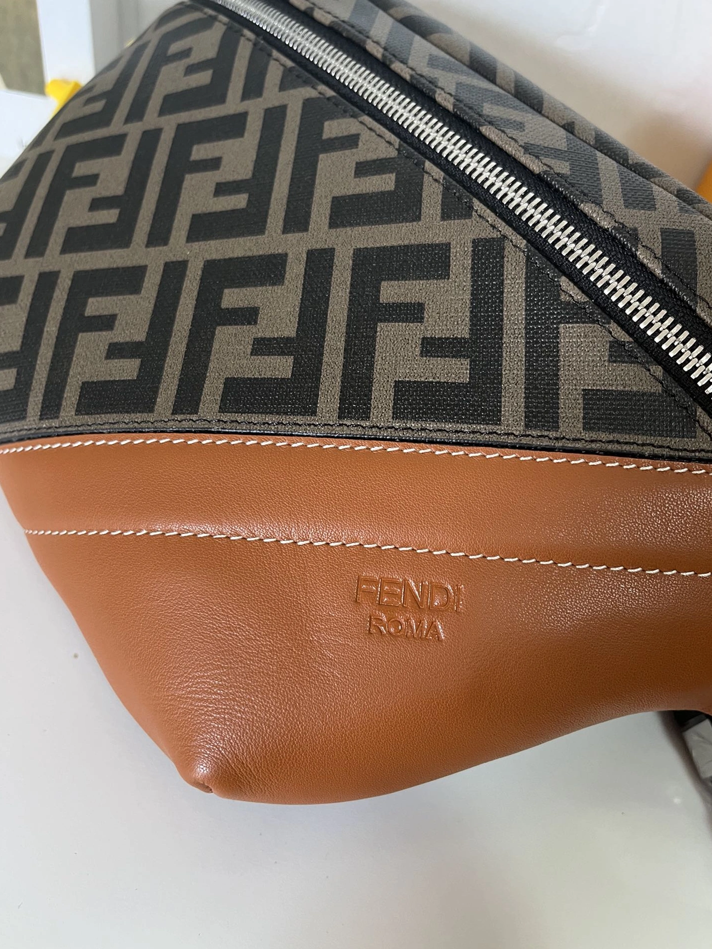 Fendi AAA Man Belt Bags Timeless 2237