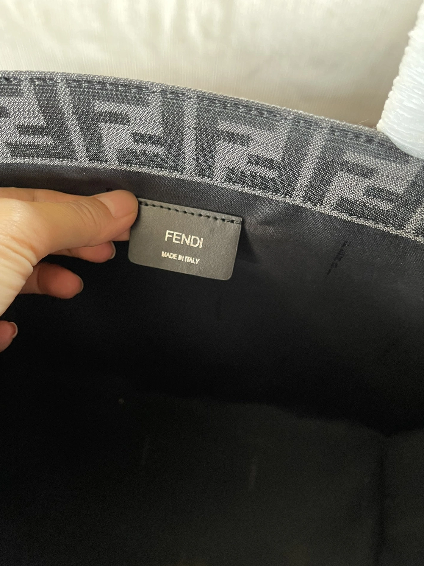 Fendi AAA Man Handbags Affordable 8395