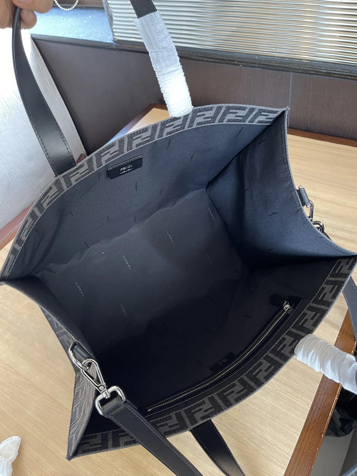 Fendi AAA Man Handbags Affordable 8395