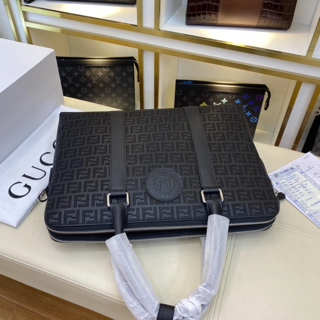Fendi AAA Man Handbags Minimalist 273