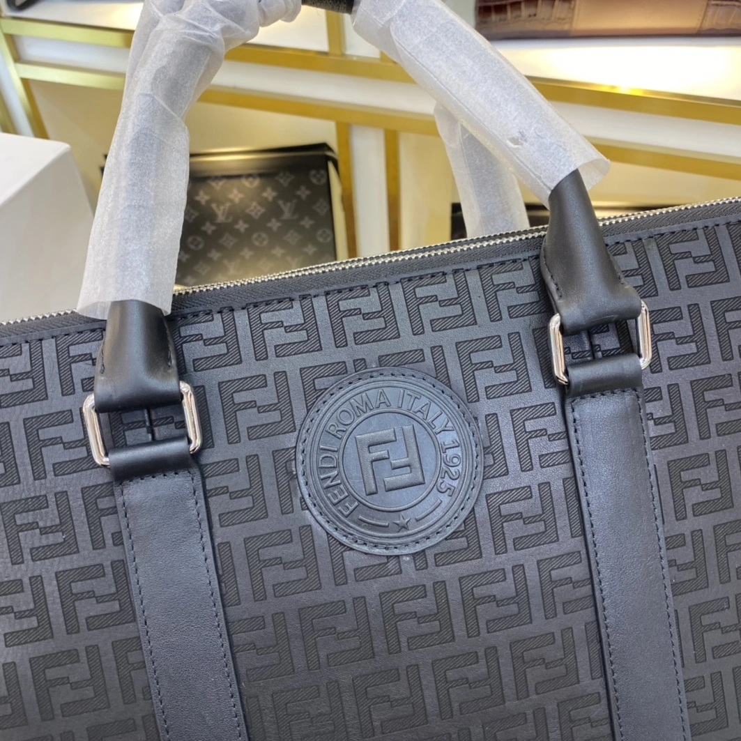 Fendi AAA Man Handbags Minimalist 273