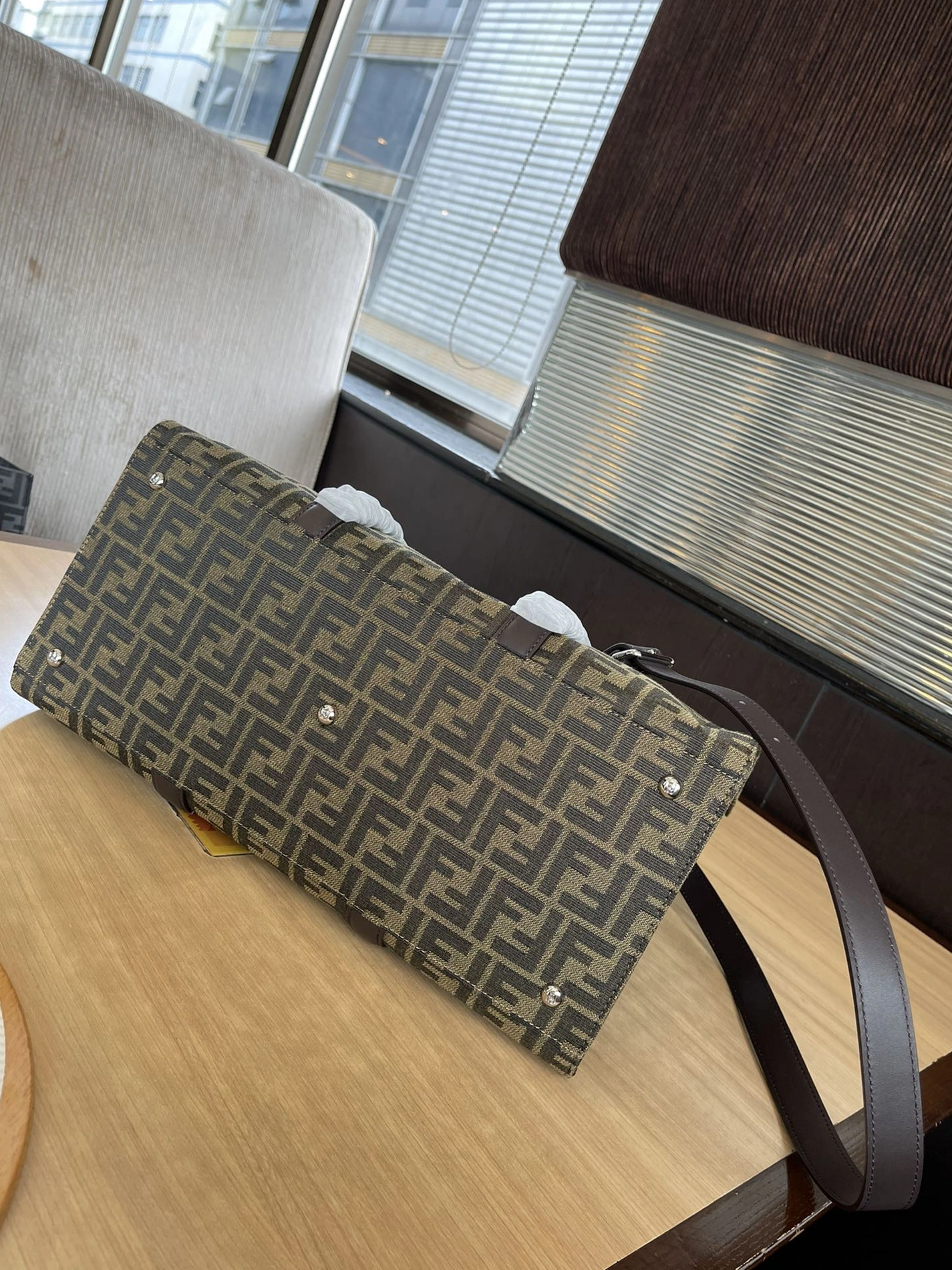 Fendi AAA Man Handbags Unique 5011