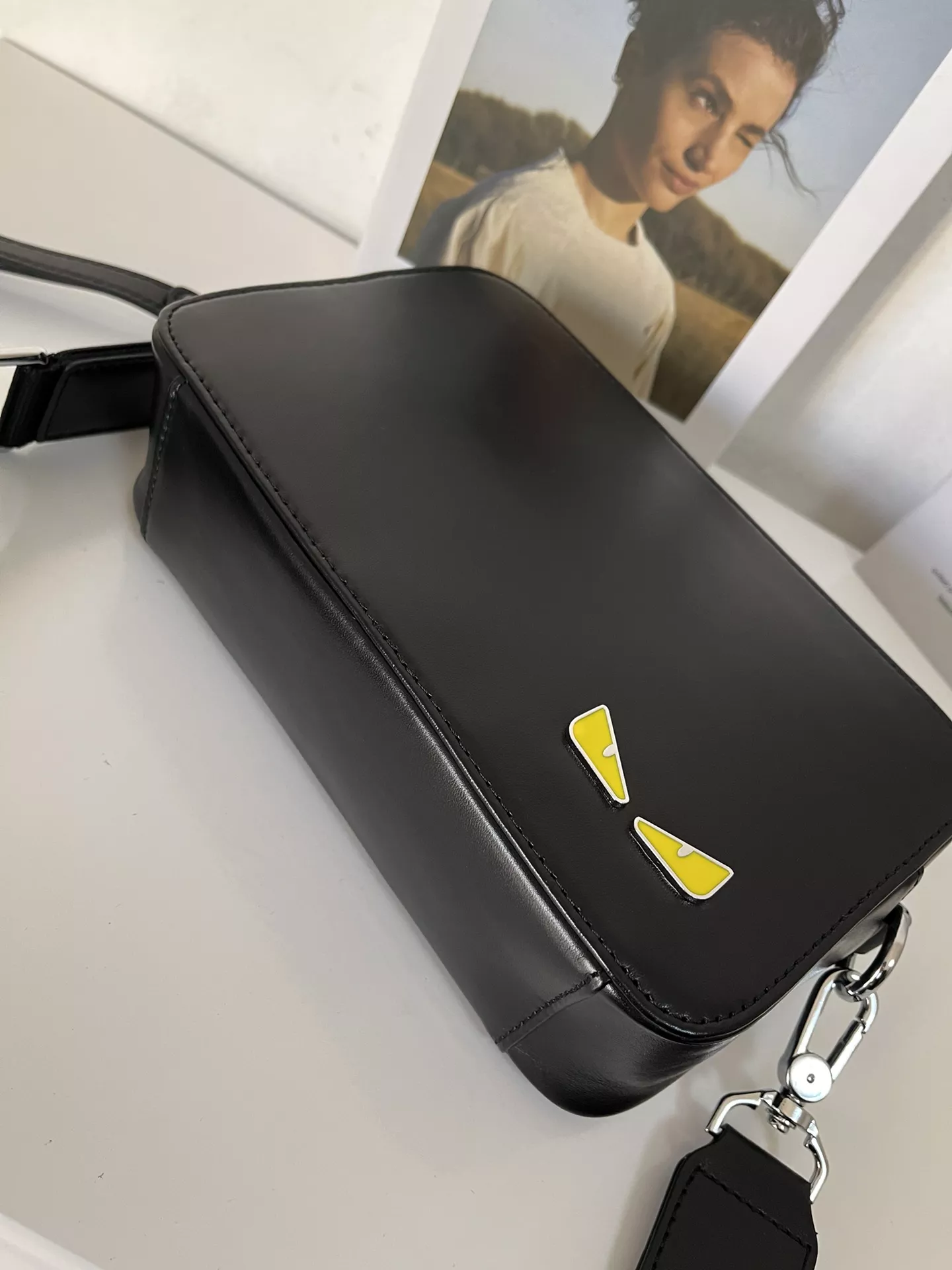 Fendi AAA Man Messenger Bags BestValue 4622