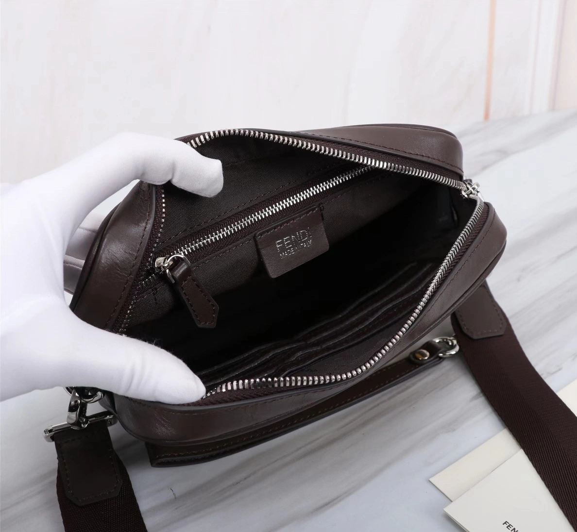 Fendi AAA Man Messenger Bags Breathable 1199