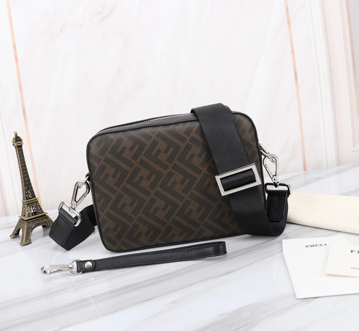 Fendi AAA Man Messenger Bags Lightweight 2948