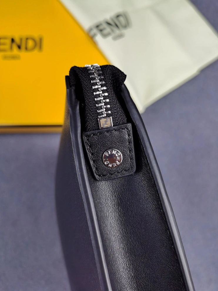 Fendi AAA Man Wallets Breathable 9649