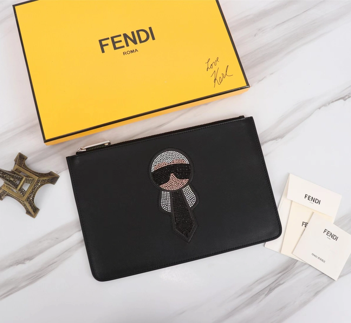 Fendi AAA Man Wallets Durable 2590