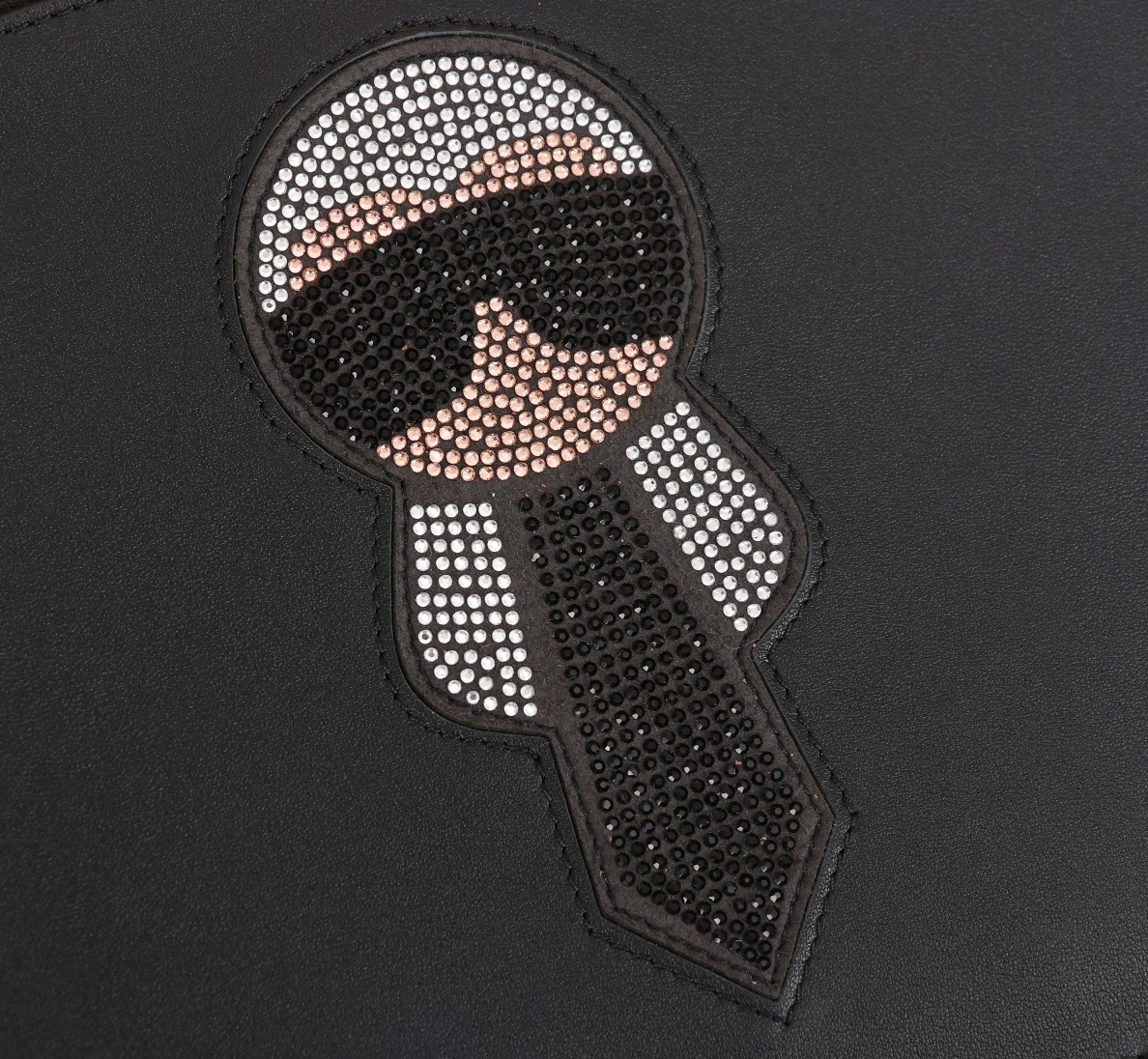 Fendi AAA Man Wallets Durable 2590