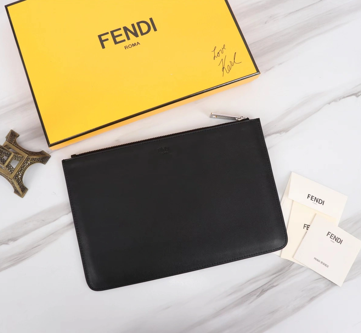 Fendi AAA Man Wallets Durable 2590