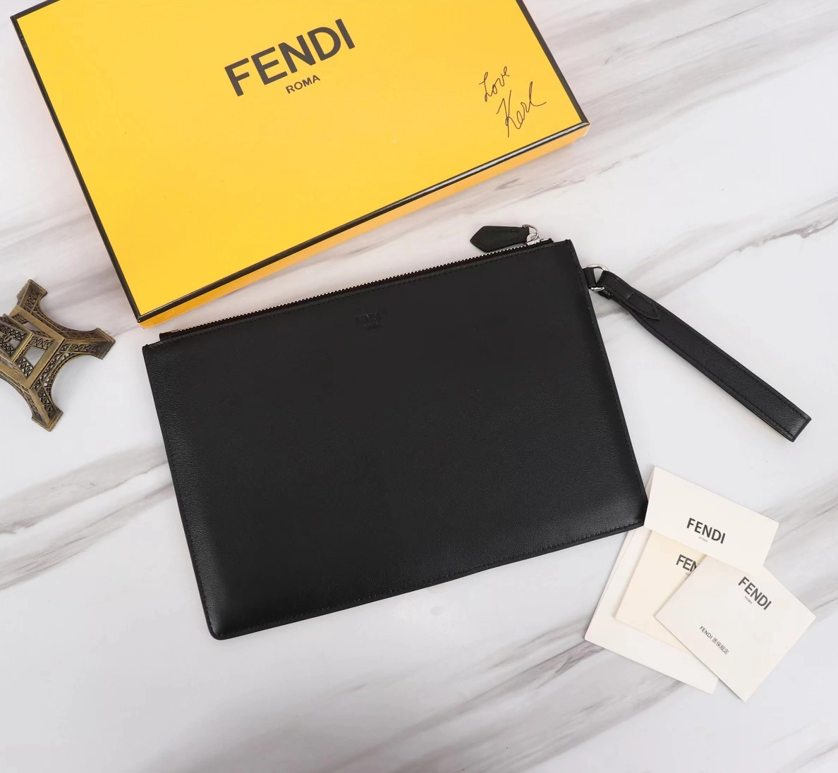 Fendi AAA Man Wallets Efficient 6993