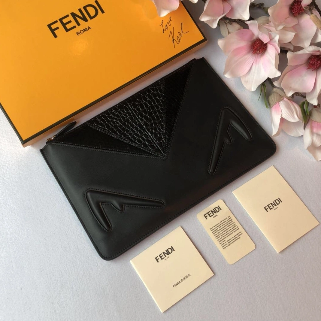 Fendi AAA Man Wallets Functional 1882