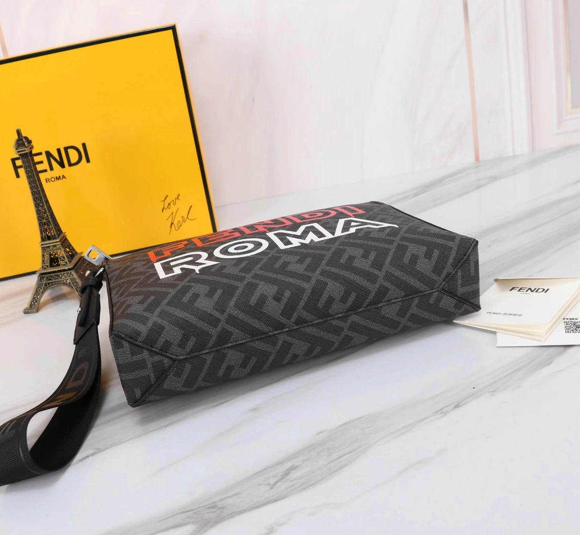 Fendi AAA Man Wallets Functional 4352