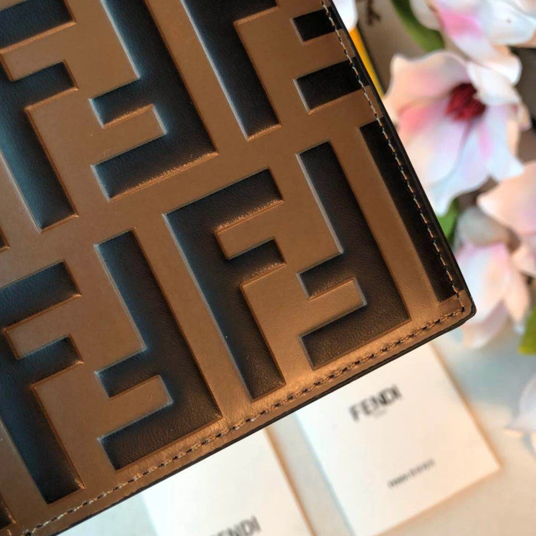 Fendi AAA Man Wallets Modern 1624