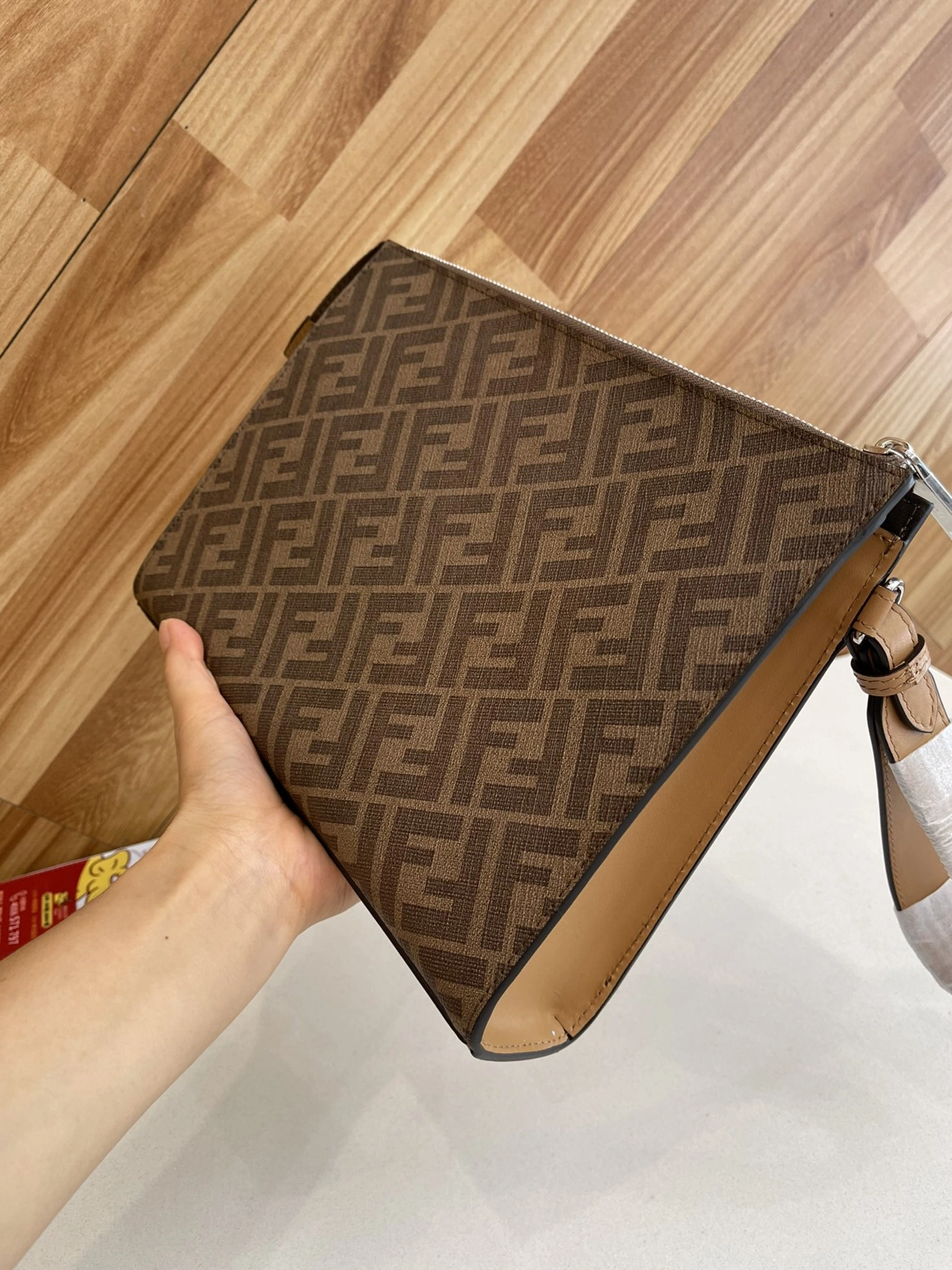Fendi AAA Man Wallets Modern 8911