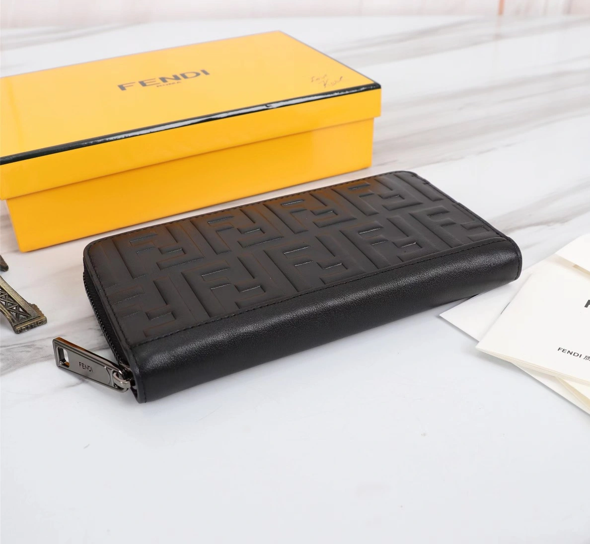 Fendi AAA Man Wallets ModernLook 3212