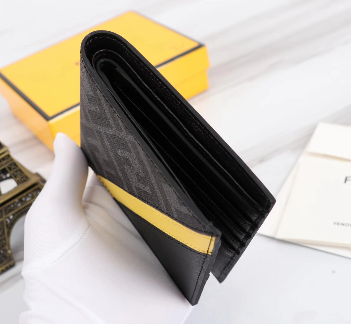 Fendi AAA Man Wallets Popular 1810