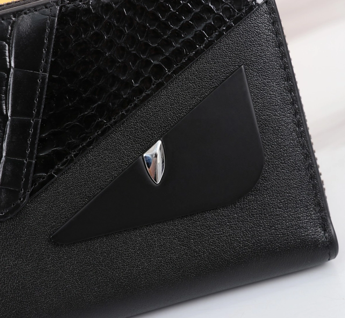 Fendi AAA Man Wallets Popular 8832