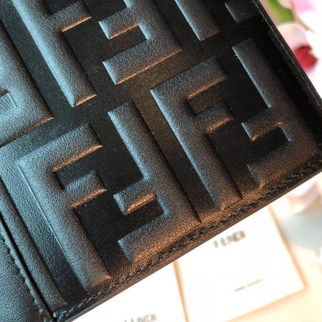 Fendi AAA Man Wallets Refined 4043
