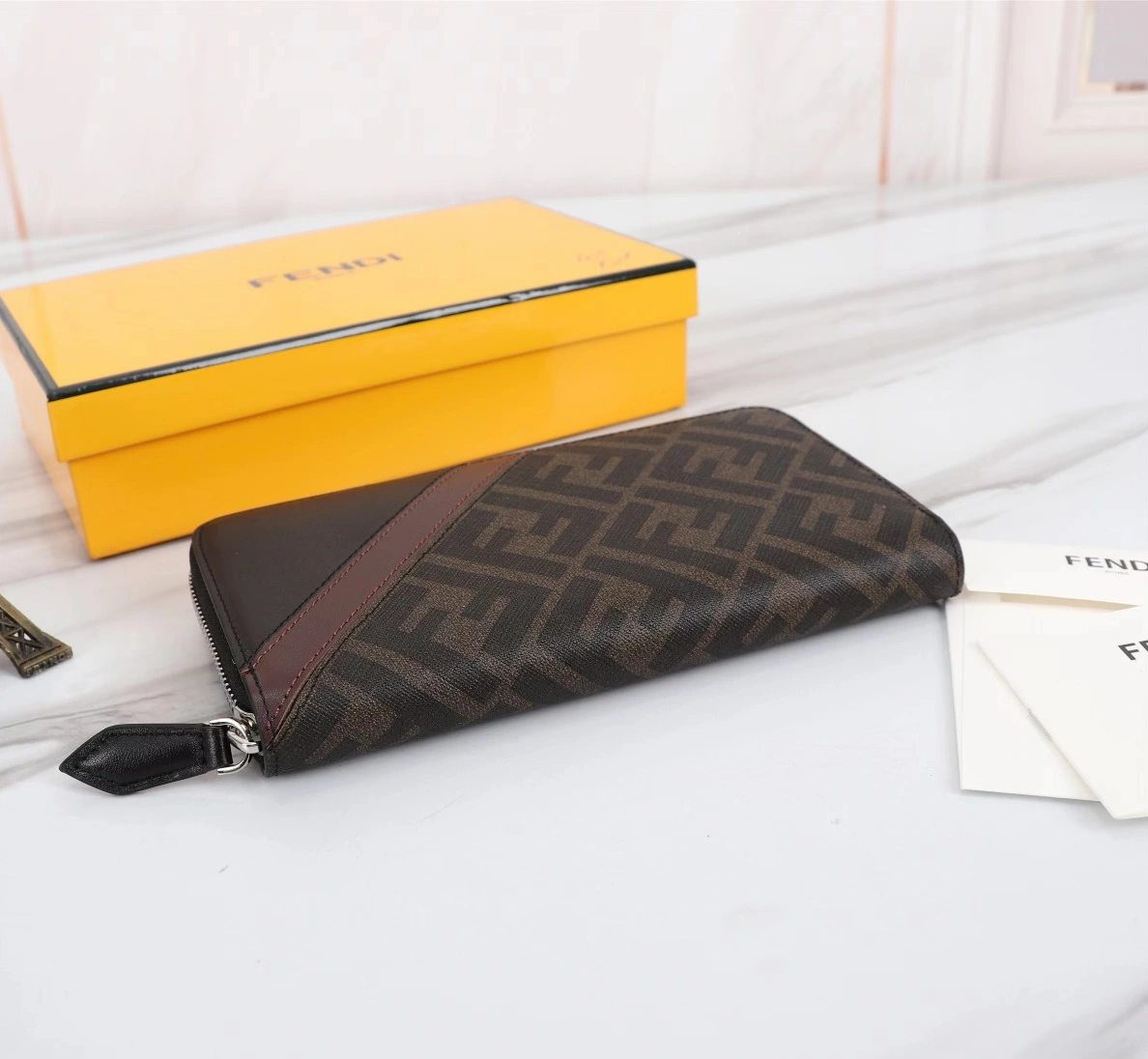 Fendi AAA Man Wallets Refined 5201