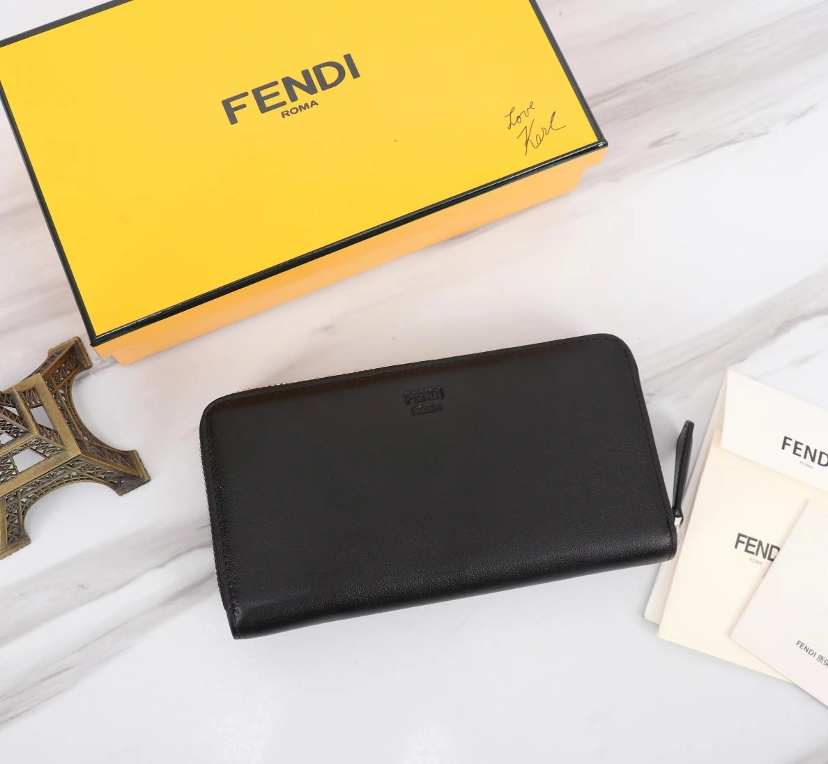 Fendi AAA Man Wallets Reliable 3764