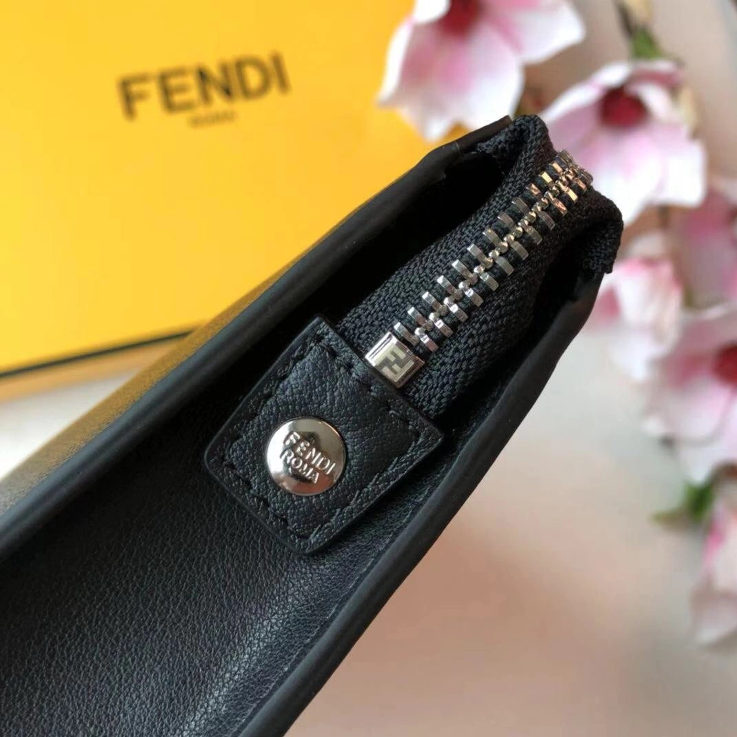 Fendi AAA Man Wallets Sleek 9019
