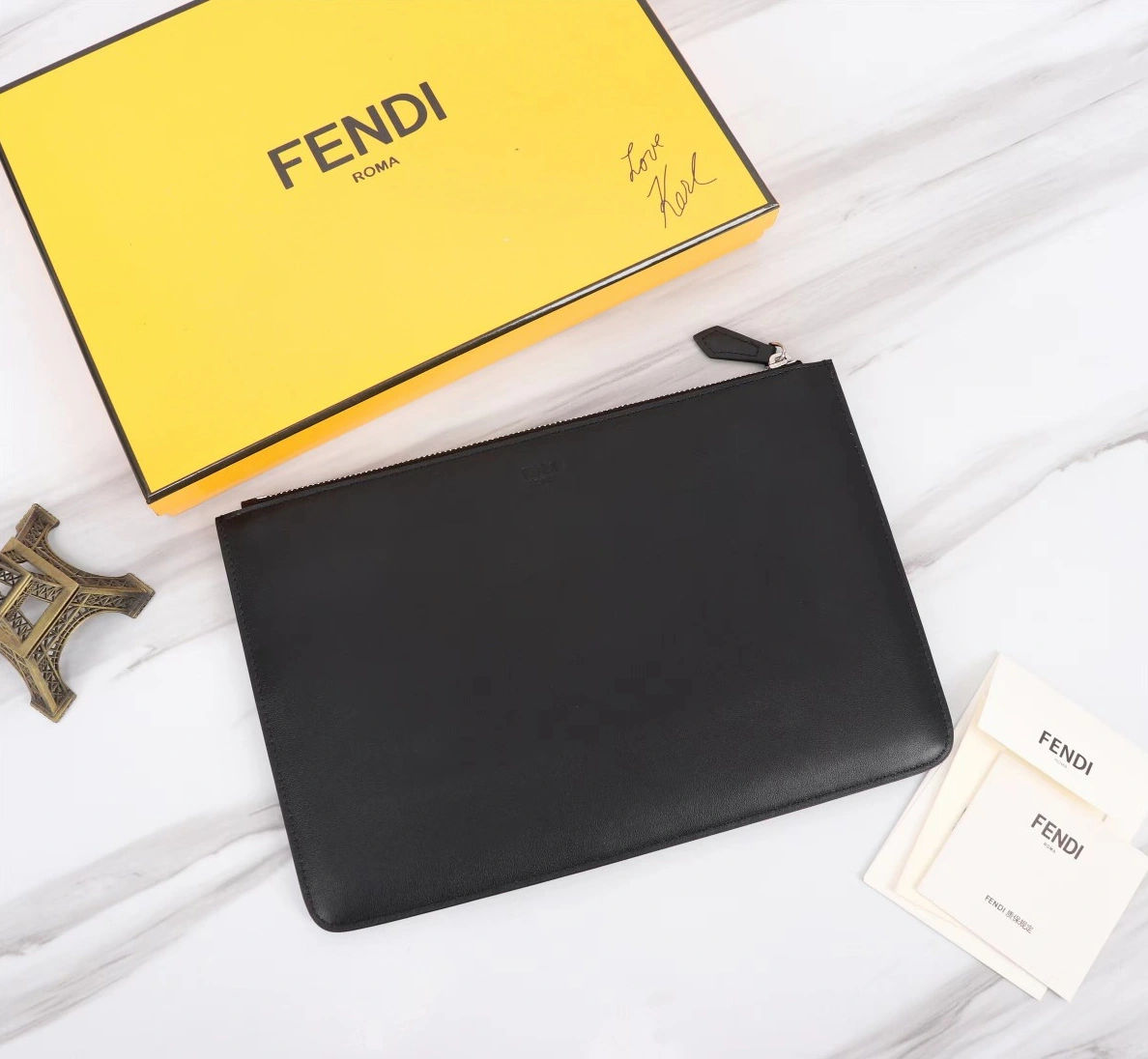 Fendi AAA Man Wallets Stylish 7476