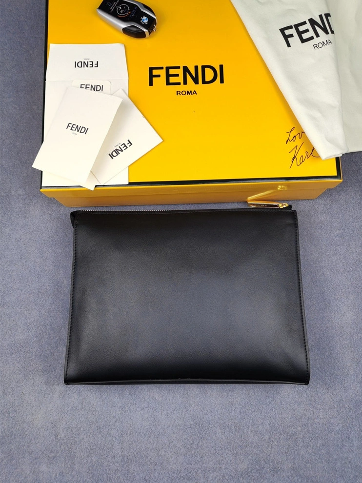 Fendi AAA Man Wallets Trendsetting 1262