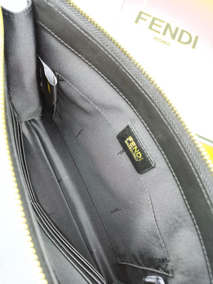Fendi AAA Man Wallets Trendsetting 1262