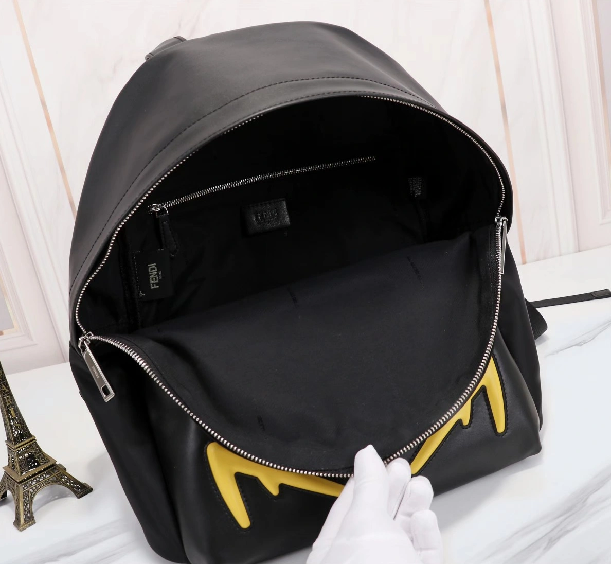 Fendi AAA Quality Backpacks Vibrant 2786