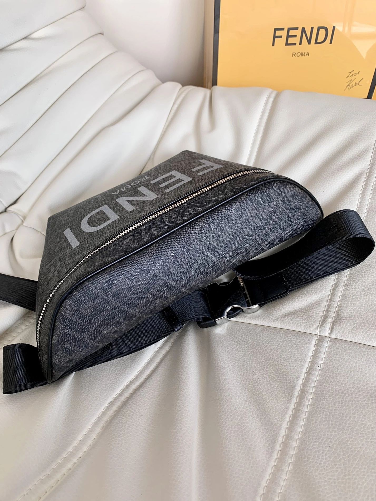 Fendi AAA Quality Belt Bags Breathable 2136