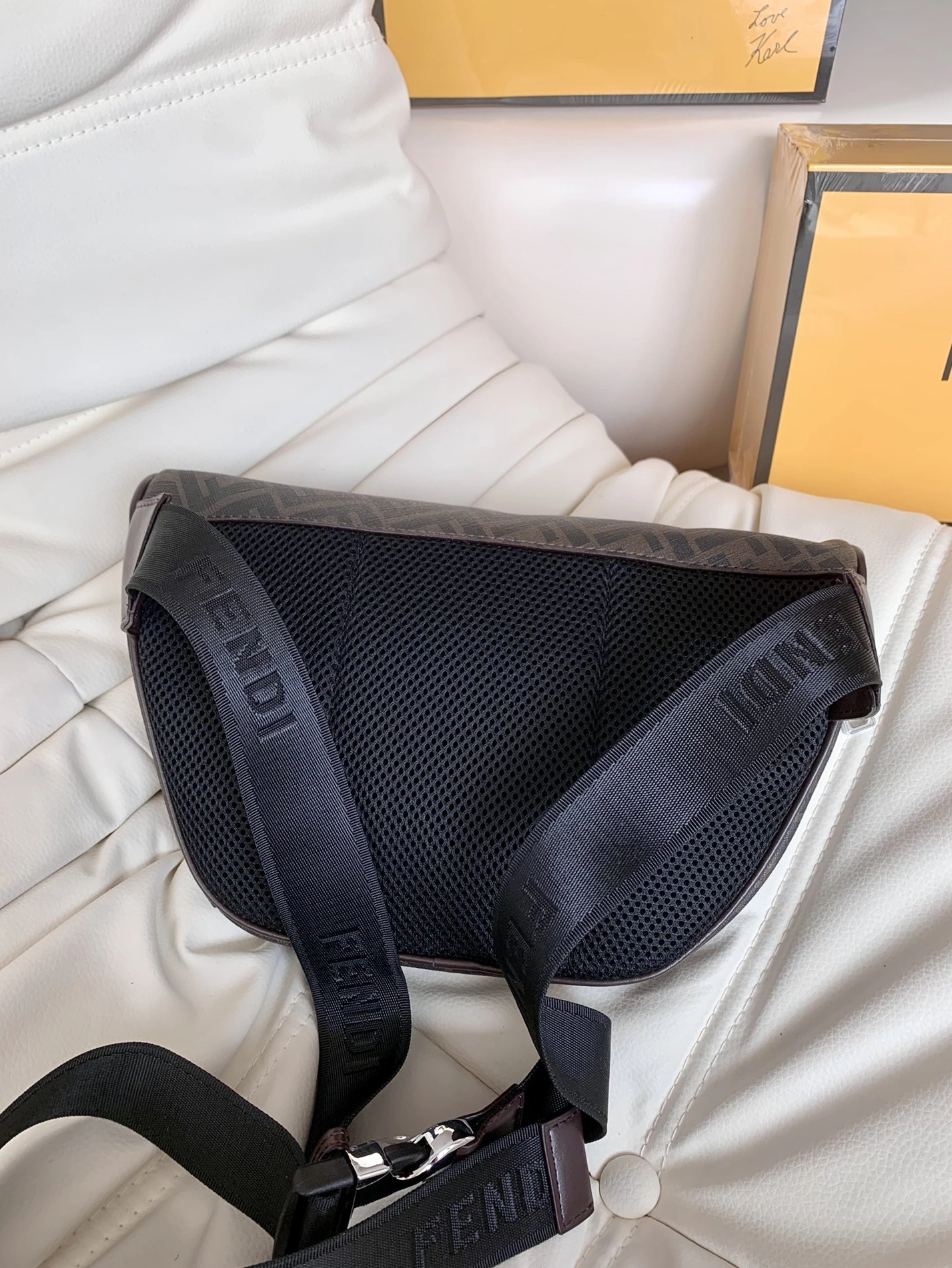 Fendi AAA Quality Belt Bags Classic 6559