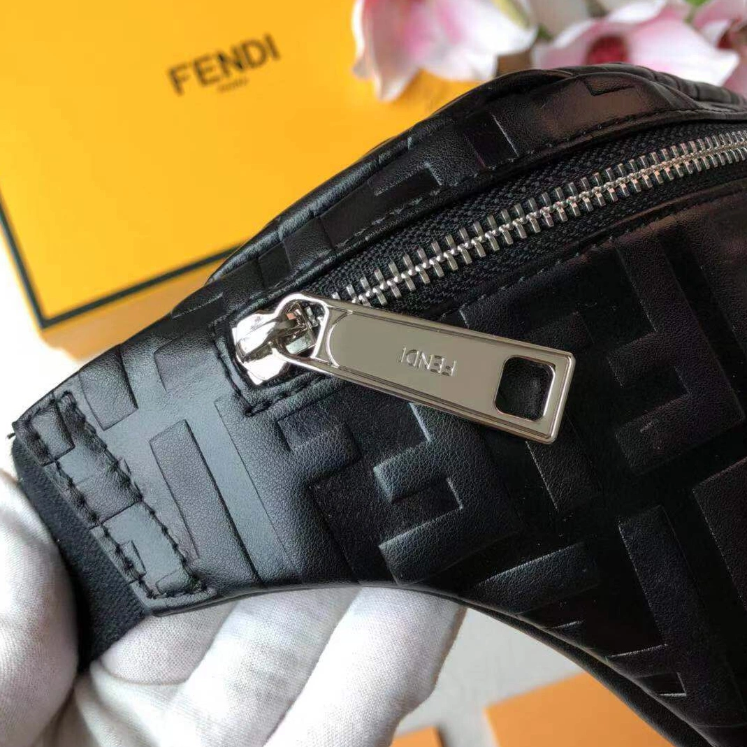 Fendi AAA Quality Belt Bags Efficient 2748