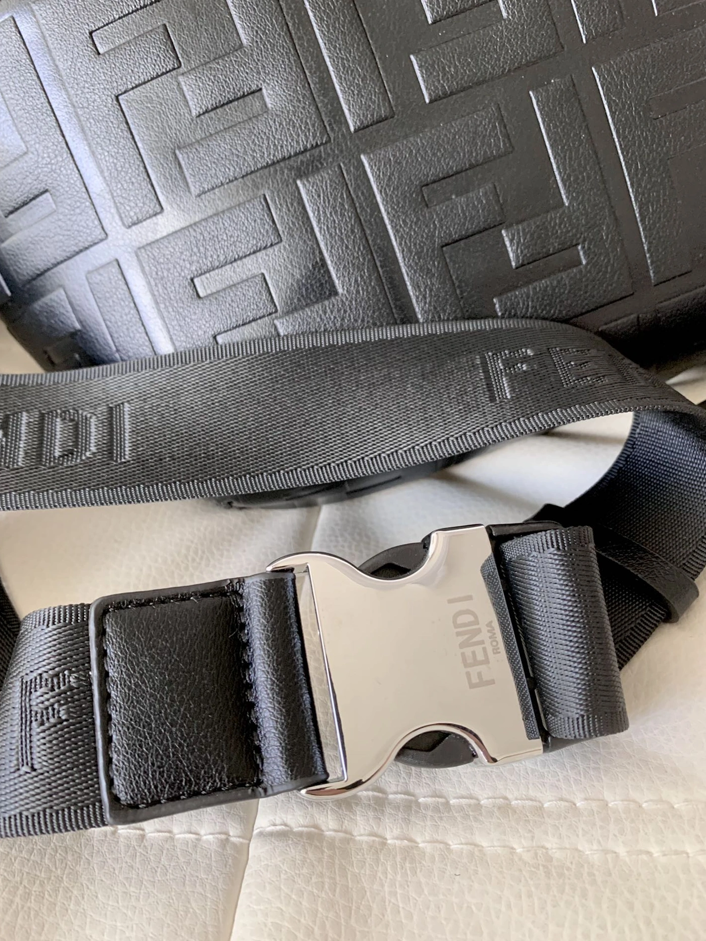 Fendi AAA Quality Belt Bags Elegant 3720