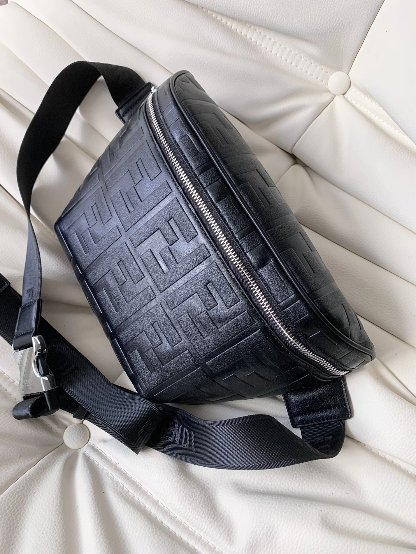 Fendi AAA Quality Belt Bags Elegant 3720