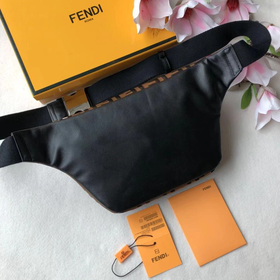 Fendi AAA Quality Belt Bags Fashionable 7133