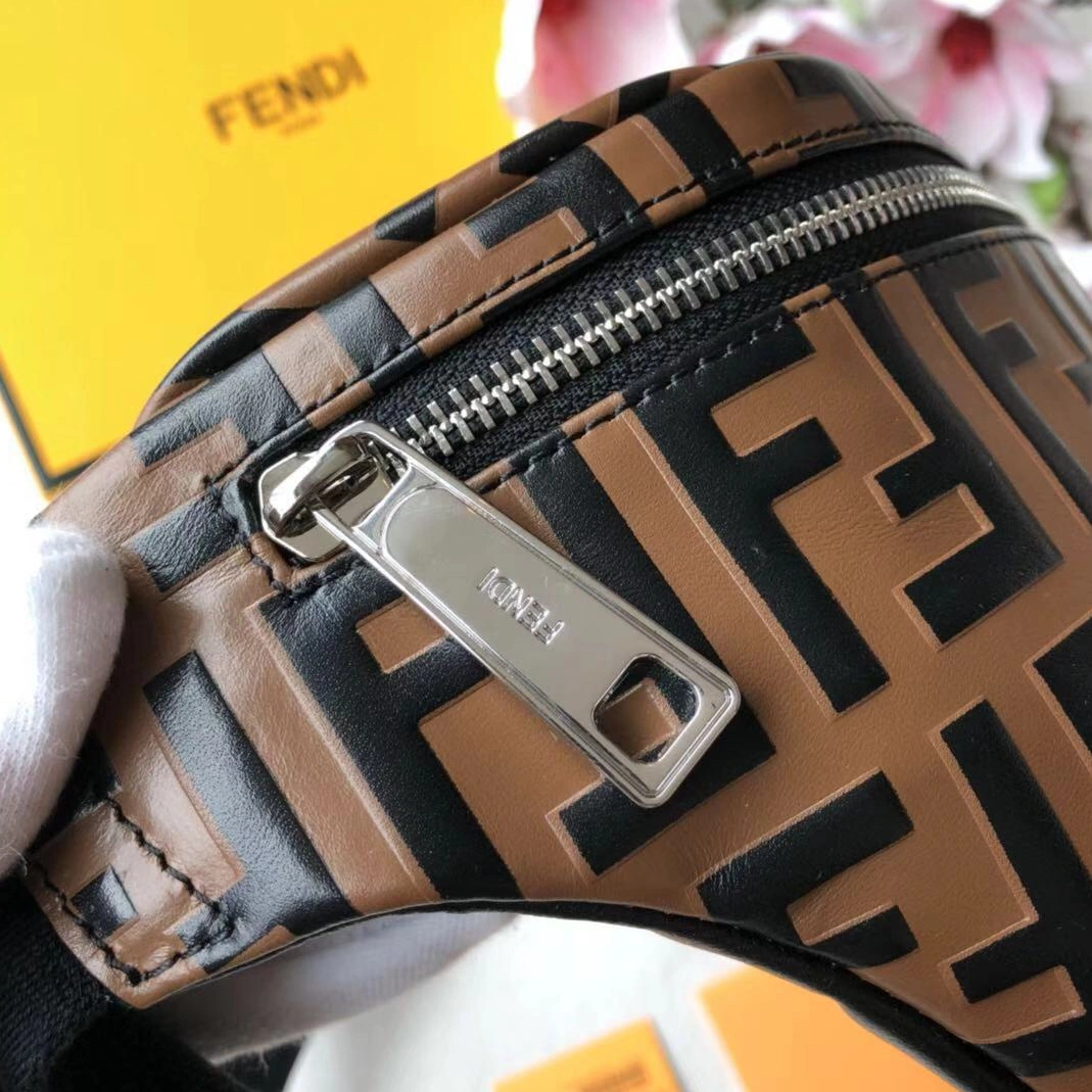 Fendi AAA Quality Belt Bags Fashionable 7133