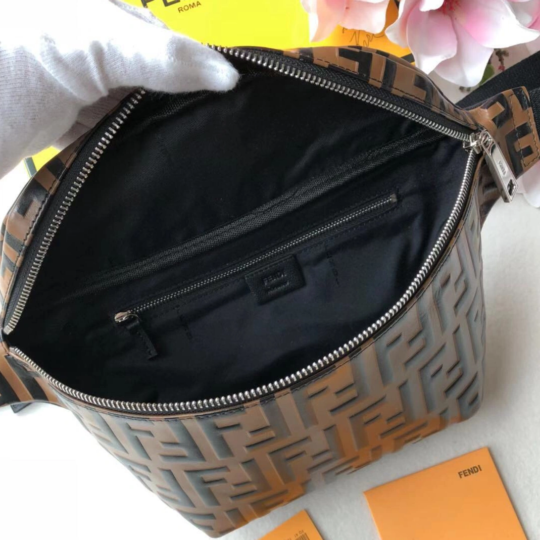Fendi AAA Quality Belt Bags Fashionable 7133
