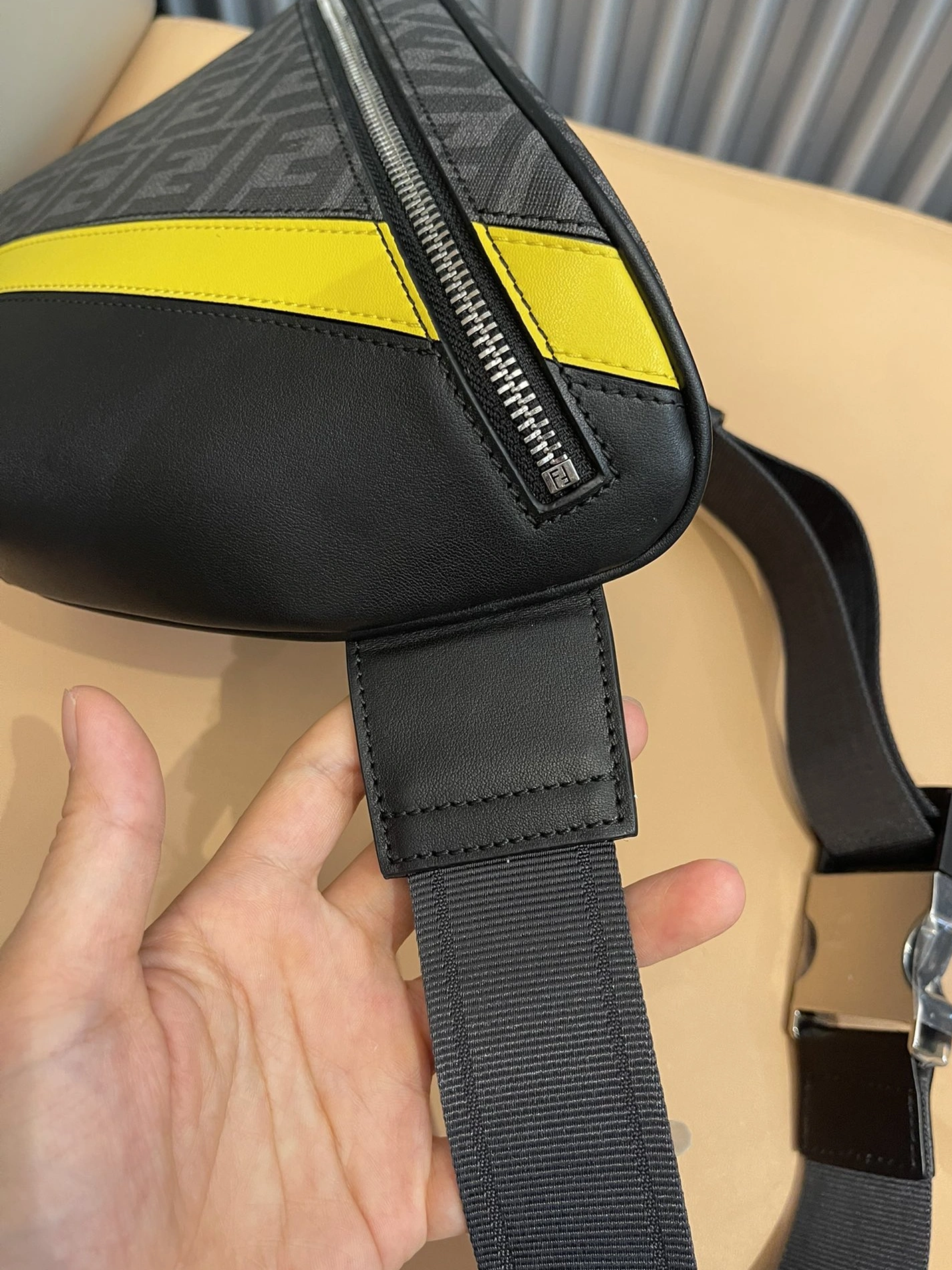 Fendi AAA Quality Belt Bags Practical 3272
