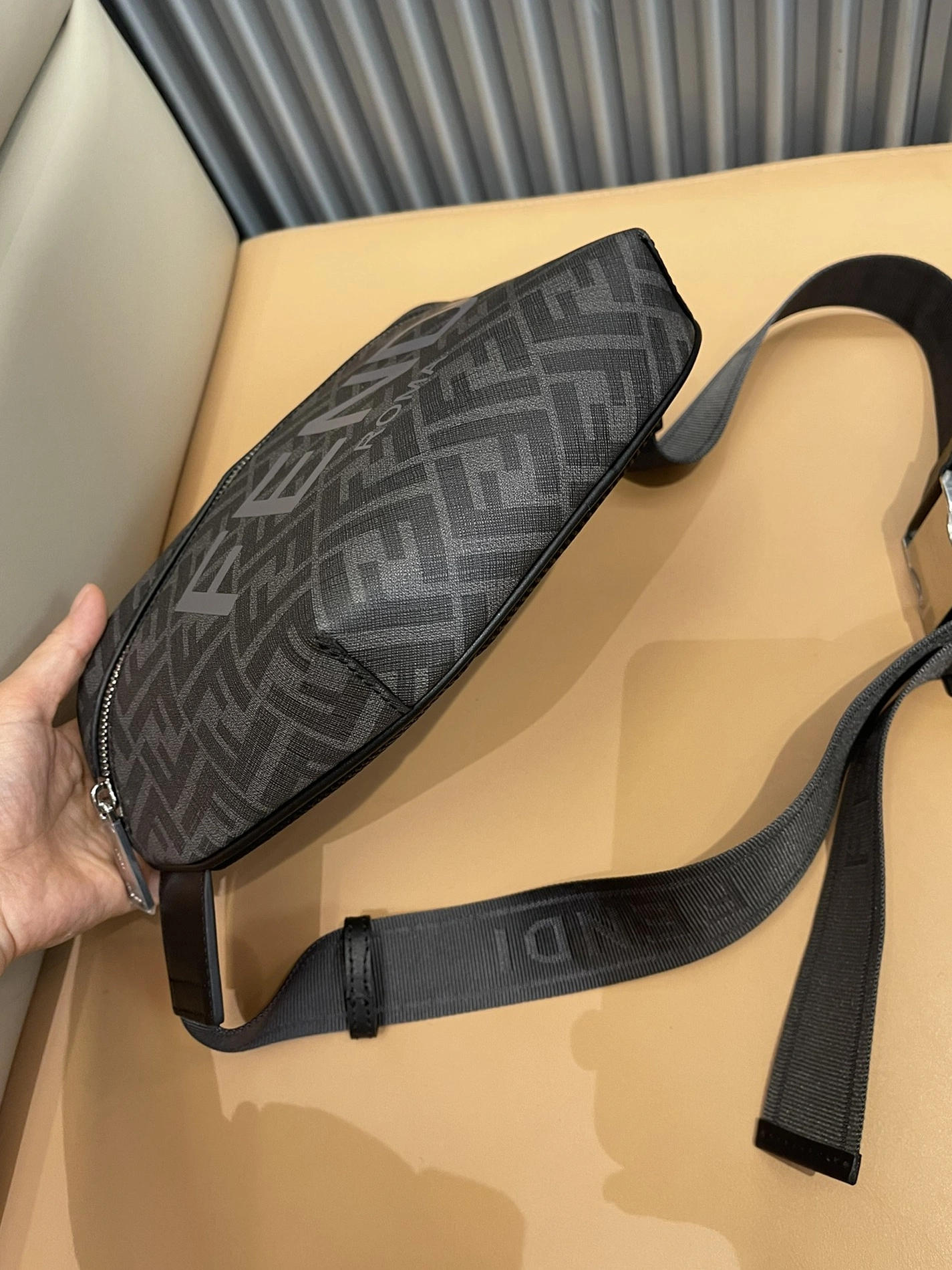 Fendi AAA Quality Belt Bags StreetReady 8030