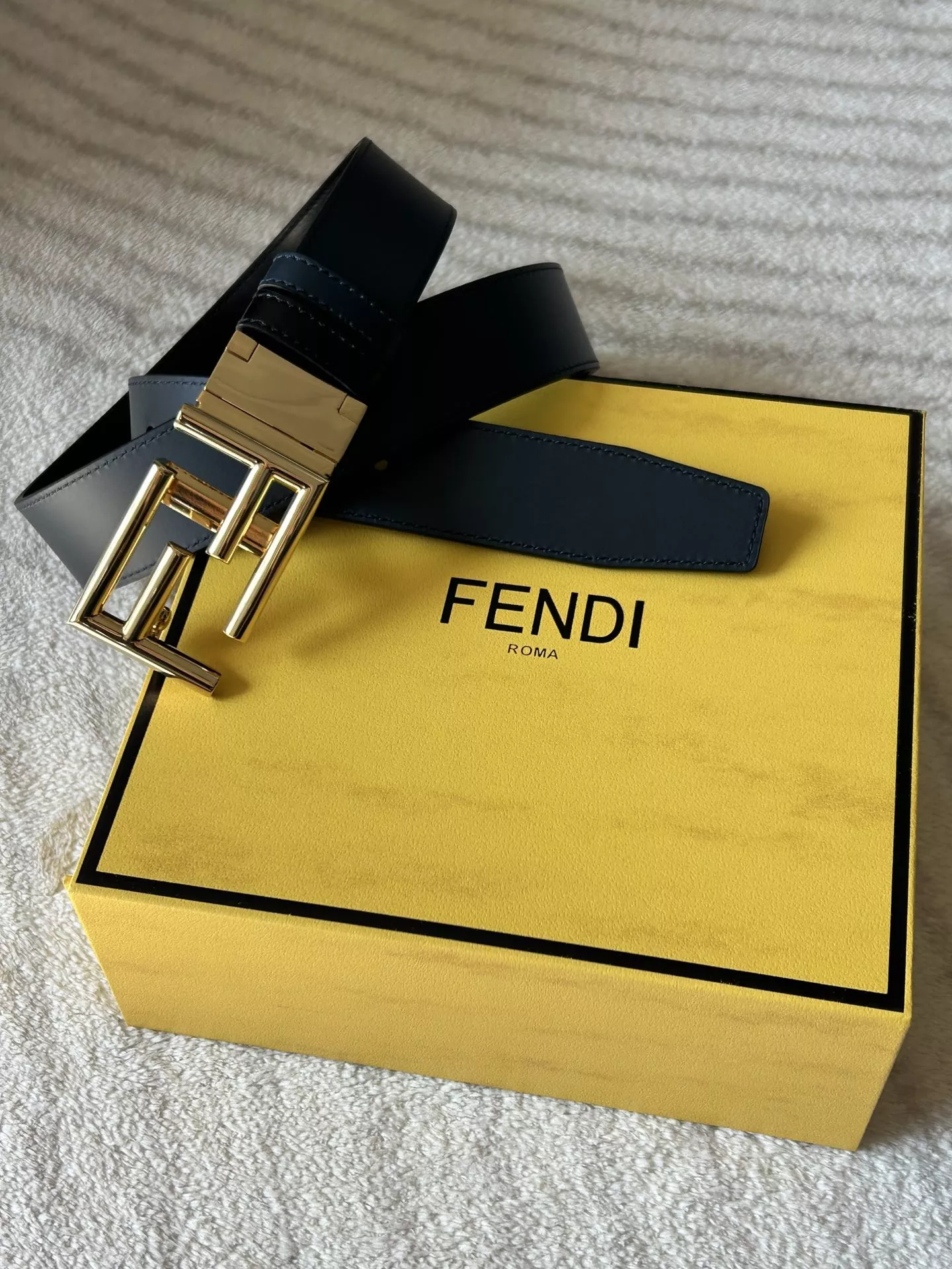 Fendi AAA Quality Belts In 3.5cm For Men Vibrant 9004