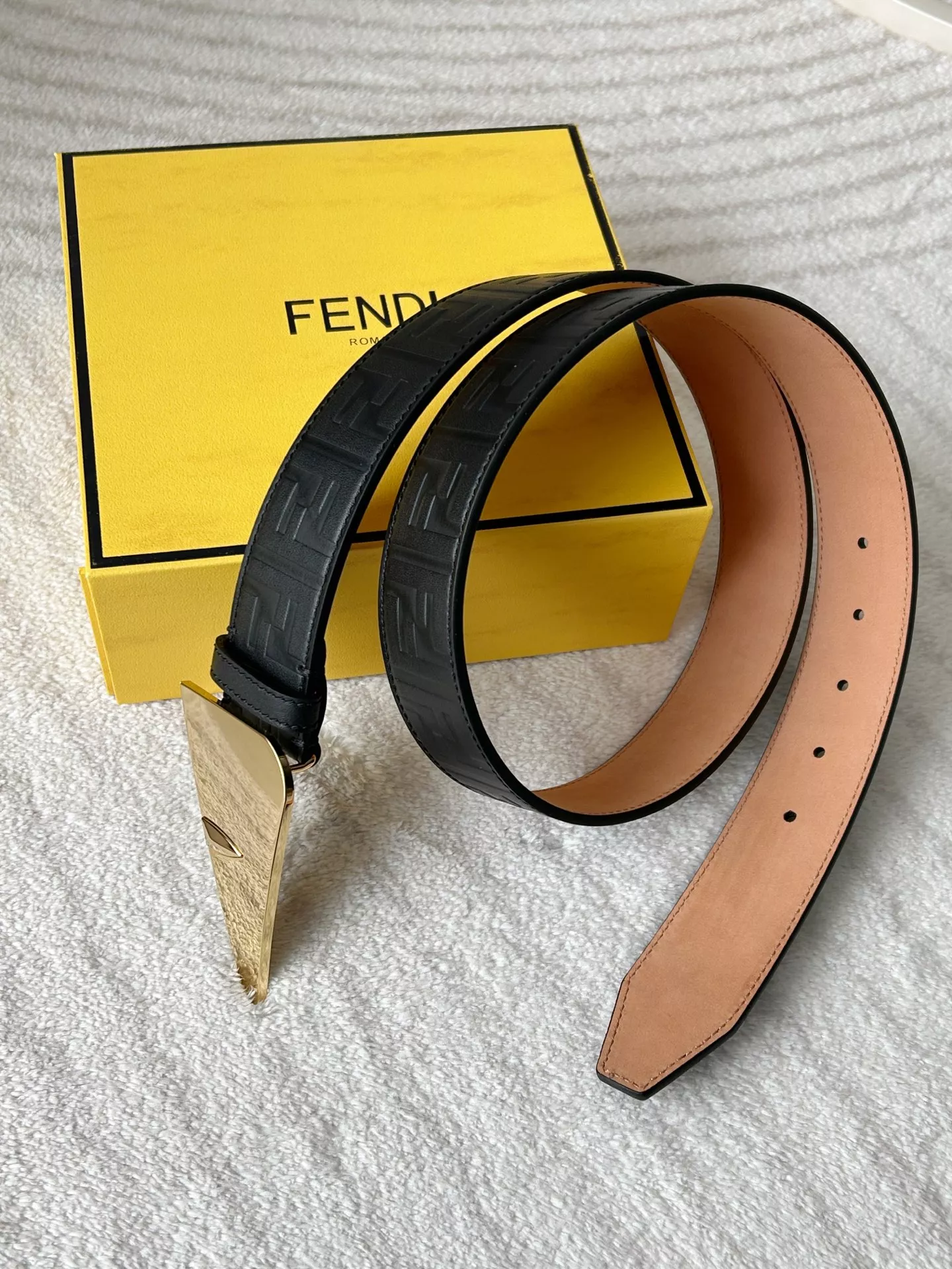 Fendi AAA Quality Belts In 4.0cm For Men Cozy 3206