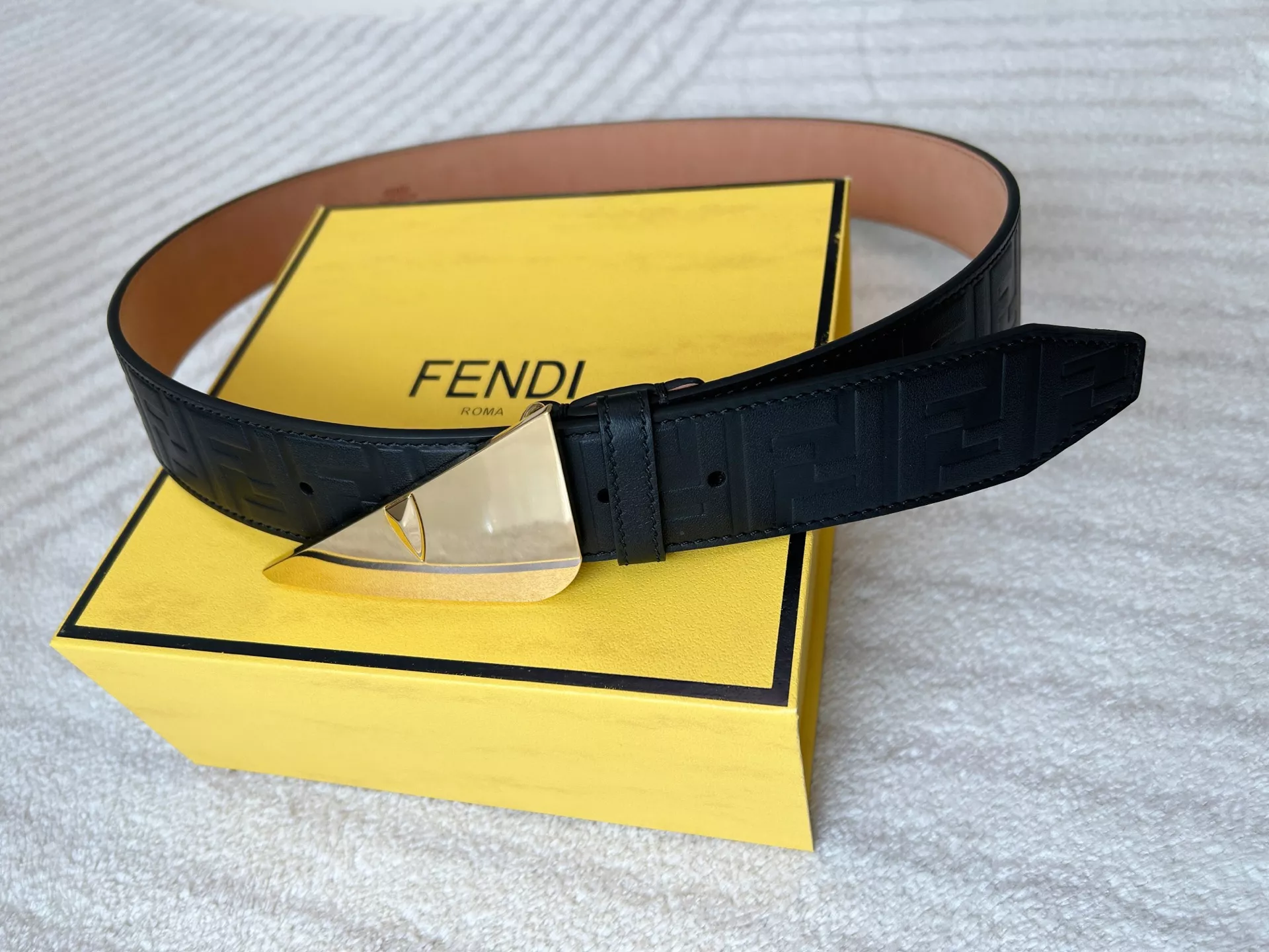 Fendi AAA Quality Belts In 4.0cm For Men Cozy 3206