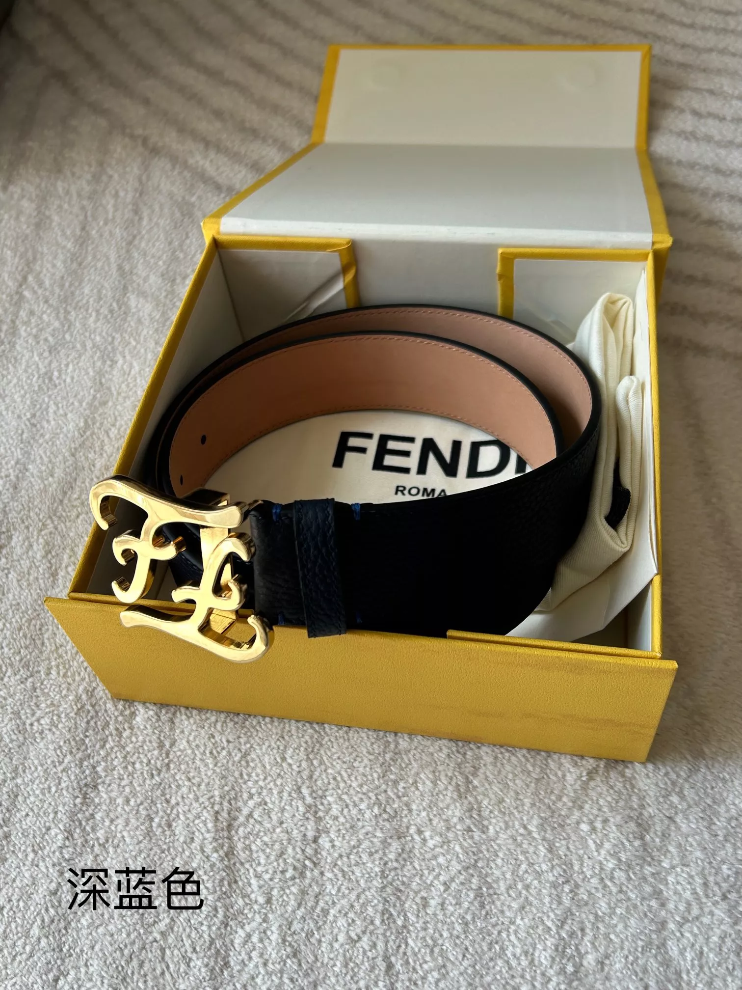 Fendi AAA Quality Belts In 4.0cm For Men Sleek 9077