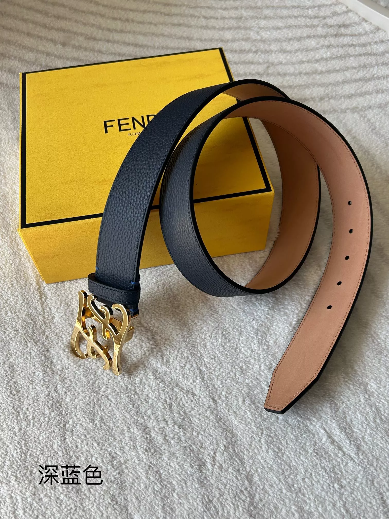 Fendi AAA Quality Belts In 4.0cm For Men Sleek 9077
