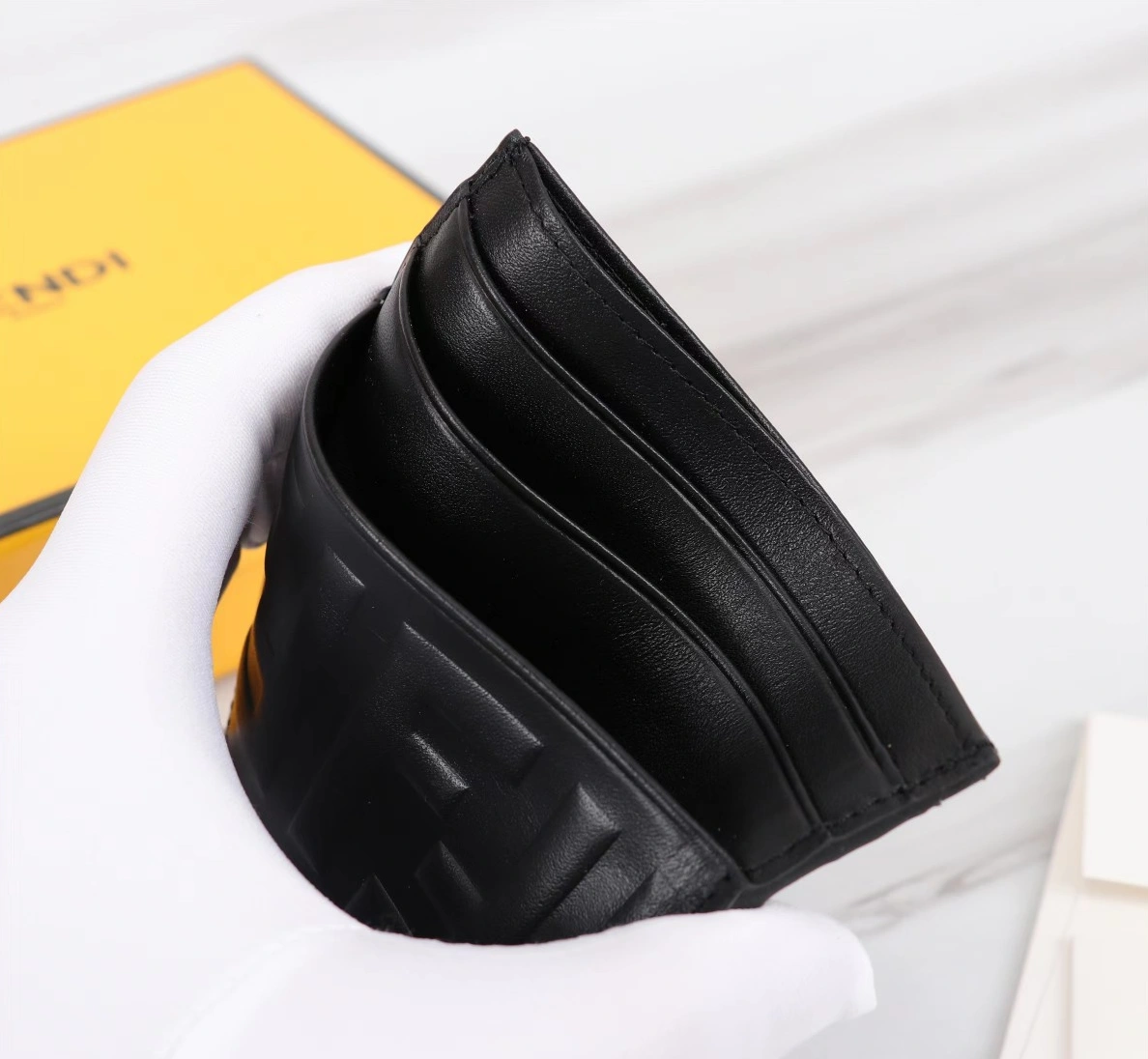 Fendi AAA Quality Card Case For Unisex Minimalist 722