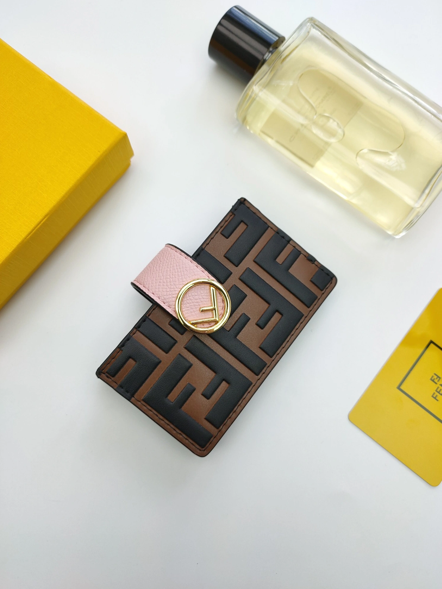 Fendi AAA Quality Card Case For Women Functional 1403